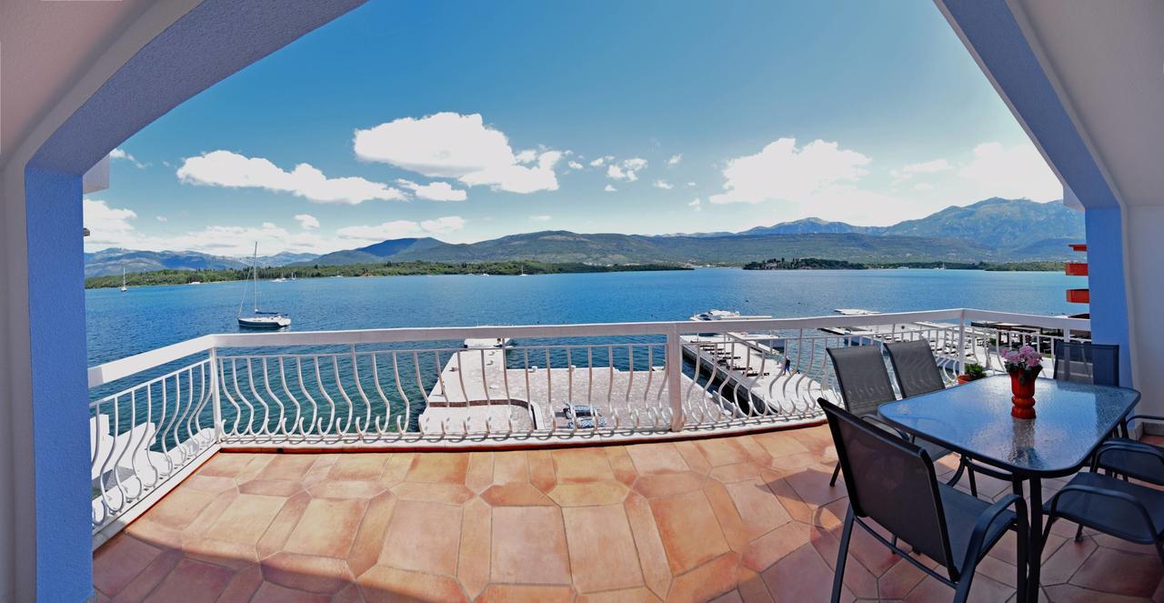 Apart-Hotel Villa Lav Nova Pec Exterior foto
